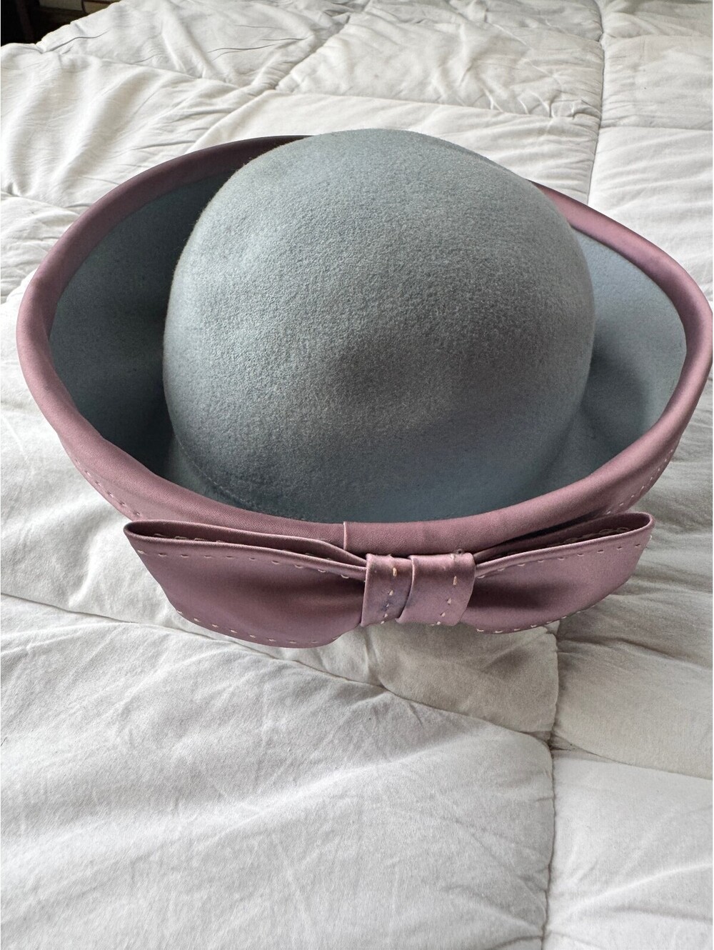 Vintage 1950s Carol Hat by Henry Pollack | Two-Tone Wool Felt Cloche